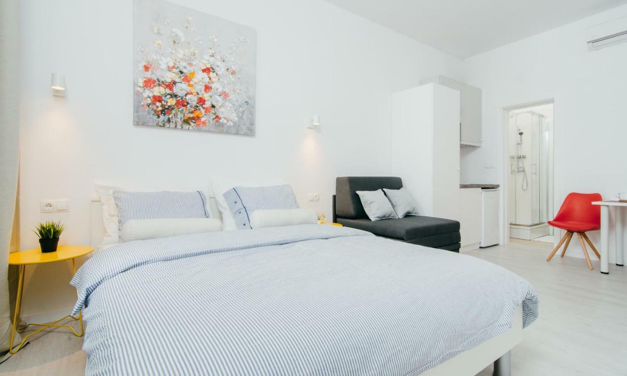 Sia Downtown Apartments ซาเกร็บ ภายนอก รูปภาพ