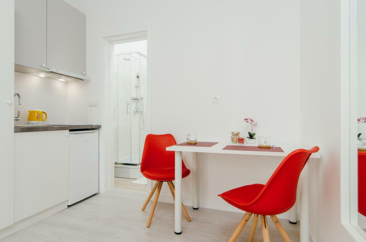 Sia Downtown Apartments ซาเกร็บ ภายนอก รูปภาพ